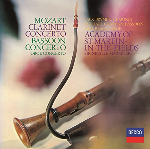 Mozart: Clarinet Concerto. Oboe Concerto. Bassoon Concerto - SHM-CD Mozart: Clarinet Concerto. Oboe Concerto. Bassoon Concerto - SHM-CD von Universal Japan