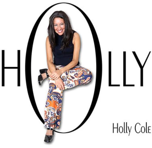 Holly von Universal Music Canada