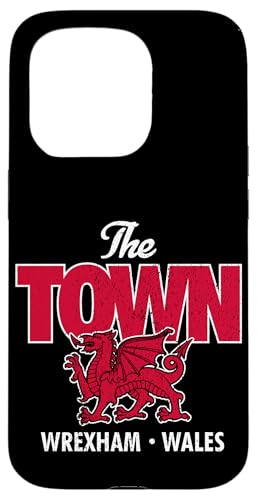 The Town Wrexham Wales, walisischer Drache, Used-Look Hülle für iPhone 15 Pro von Utopia Sport Wrexham Shop
