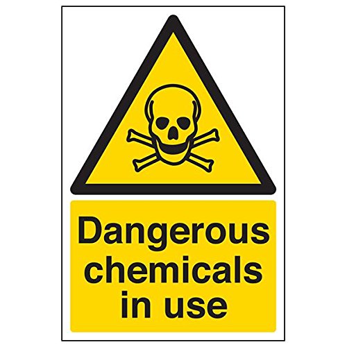 Schild "VSafety "Dangerous Chemicals in Use", Hochformat, 3 Stück, 200mm x 300mm, 3 von V Safety
