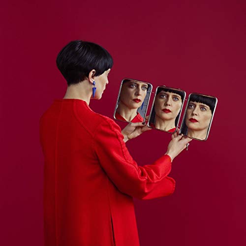 A Question of Angles [Vinyl LP] von VILLAGE GREEN