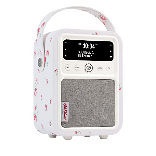 VQ Monty Cath Kidston Aufladbar, DAB Radio mit Bluetooth, DAB Plus Radiowecker Funkuhr Digital FM. Retro Dab Radio mit Bluetooth Speaker, USB Aux - Verstreutes Rosa von VQ
