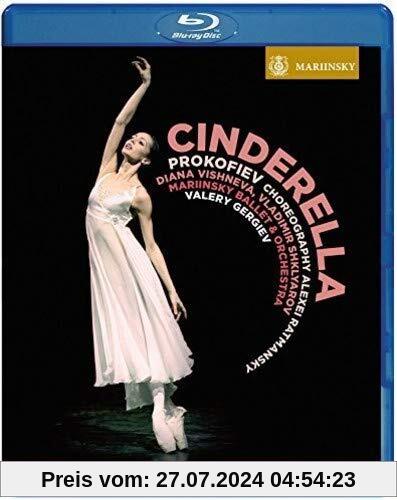 Prokofiev: Cinderella [Blu-ray + DVD] von Valery Gergiev