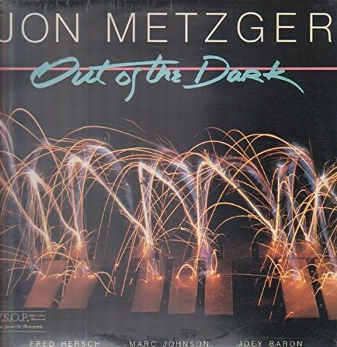 Out of the Dark [Vinyl LP] von Victrola
