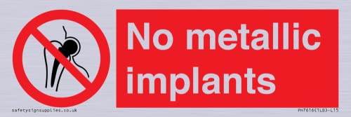 Schild mit Aufschrift"No Metallic Implantat", 150 x 50 mm, L15 von Viking Signs