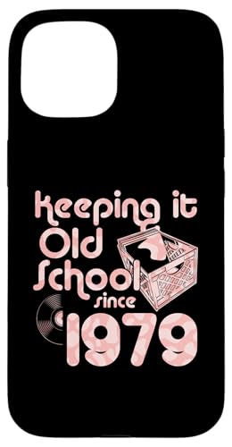 Keeping It Old School Since 1979 Year Box Of Vinyl Records Hülle für iPhone 15 Keeping It Old School Since 1979 Year Box Of Vinyl Records Hülle für iPhone 15 von Vinyl Record Collecting Girl Birthday Party Supply