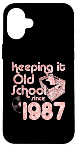 Keeping It Old School Since 1987 Year Box Of Vinyl Records Hülle für iPhone 16 Plus Keeping It Old School Since 1987 Year Box Of Vinyl Records Hülle für iPhone 16 Plus von Vinyl Record Collecting Girl Birthday Party Supply