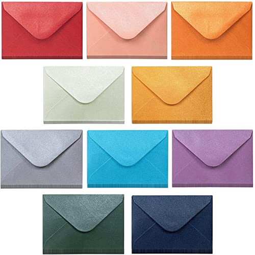 WAIZHIUA 100 Stück Mini Briefumschläge Bunt │ Kleine Umschläge Farbige │ für Hochzeit Party Einladungen Grußkarten Geschenk (Metal-Farben) von WAIZHIUA