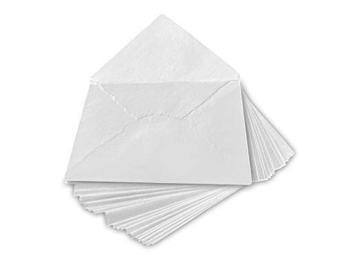 Weiße Papierumschläge - Handgemachte Umschläge mit rauer Kante - 25 Stück - Für Grußkarten oder Einladungen - Dicke 130 gsm - 11 x 16cm von WANDERINGS