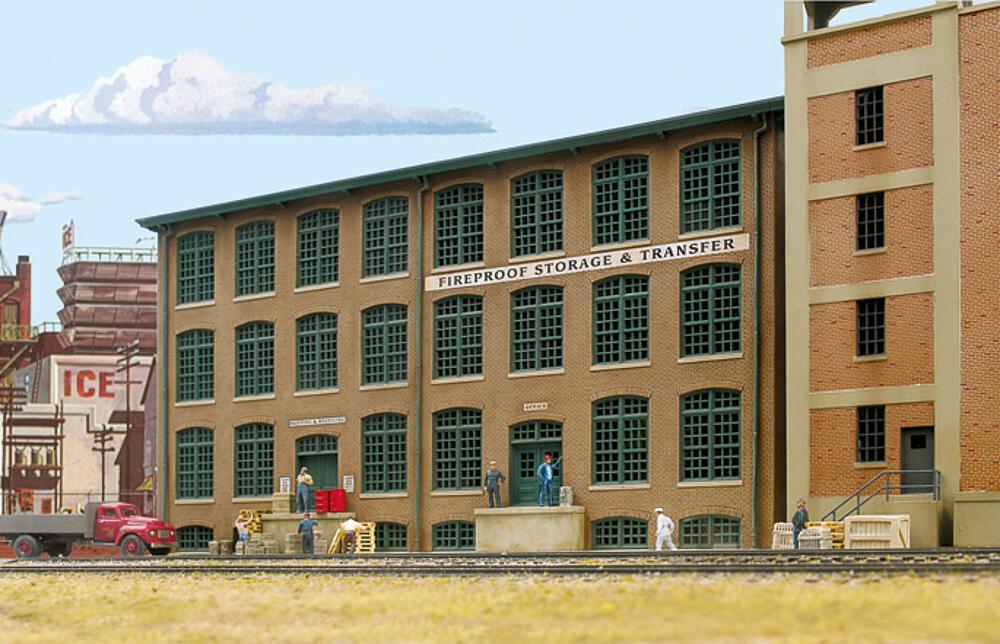 Lagergebäude, Hintergrundgebäude Lagergebäude, Hintergrundgebäude von Walthers