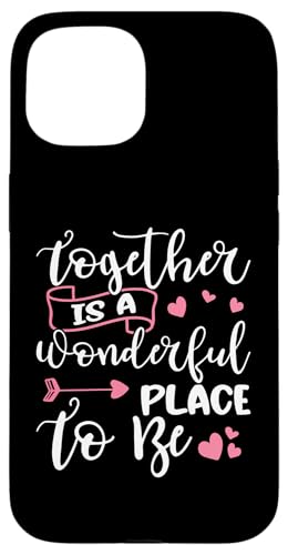 Hochzeitsbraut: Zusammen ist ein wunderbarer Ort Hülle für iPhone 15 Hochzeitsbraut: Zusammen ist ein wunderbarer Ort Hülle für iPhone 15 von Wedding Bride Designs For Bridal Shower