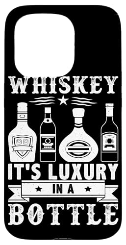 Es ist Luxus in einer Flasche Whiskey Design für Destillatoren Hülle für iPhone 15 Pro von Whiskey Design Ideas For Whiskey Drinker
