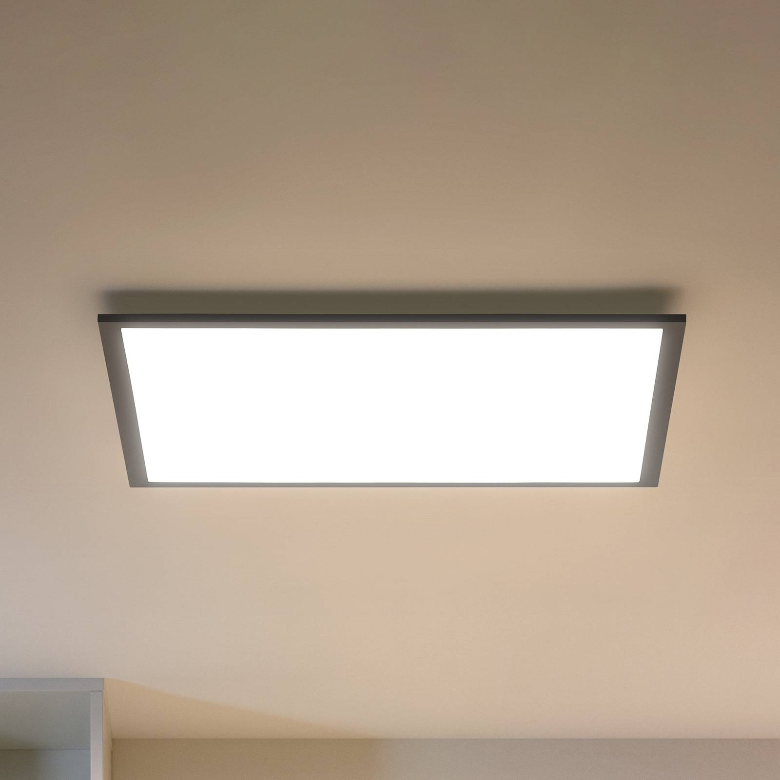 WiZ LED-Deckenleuchte Panel, schwarz, 60x60 cm von WiZ