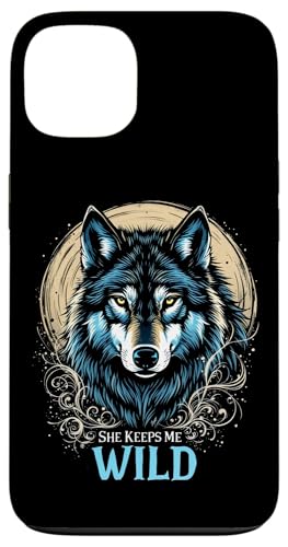 SHE KEEPS ME WILD Wolf Hülle für iPhone 13 von Wolf Designs