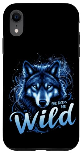 SHE KEEPS ME WILD Wolf Hülle für iPhone XR von Wolf Designs