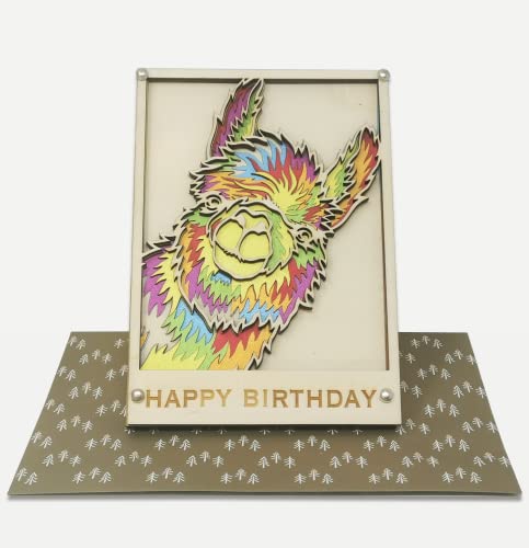Geburtstagskarte oder Geburtstagsgeschenk aus vielen Schichten von Holz und Karte gemacht (Drama Lama) von Woodland Mail