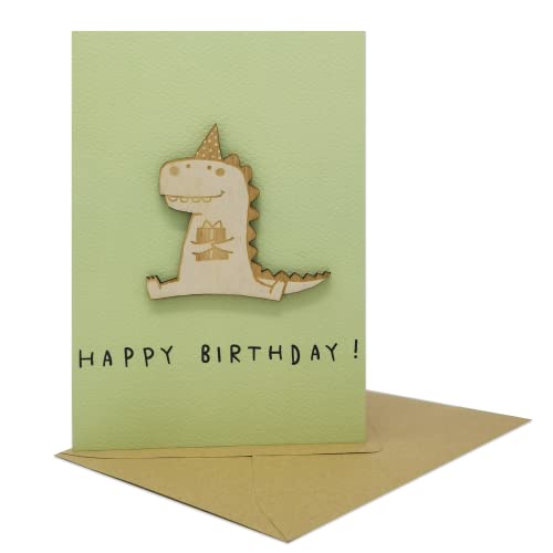 Süße Dinosaurier-Geburtstagskarte für Jungen oder Mädchen mit hölzernem Dino auf der Vorderseite von Woodland Mail