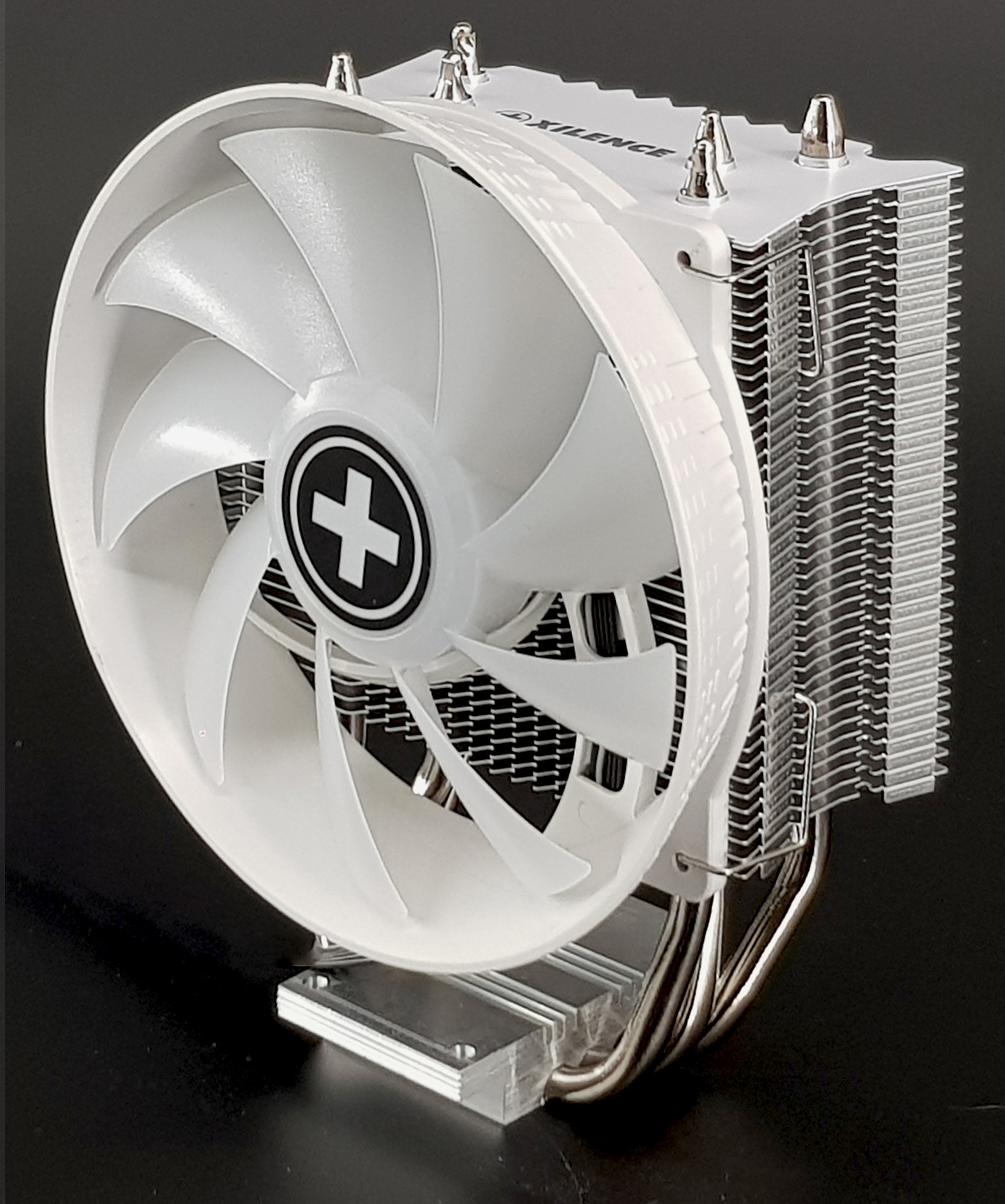 Xilence CPU Kühler M403PRO.W.ARGB Multisocket Weiß   (XC229) von Xilence