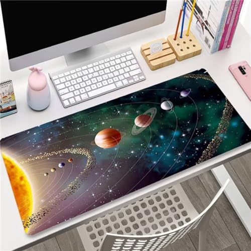 XXL Gaming Mauspad 600x300x2mm Erweiterte Groß Mousepad Schreibtisch Pad, genähte Kanten Mauspad, langlebig,Rutschfester Gummiboden, Widerstandsfähig für PC Gamer Büro Weltraum Sonnensystem XXL Gaming Mauspad 600x300x2mm Erweiterte Groß Mousepad Schreibtisch Pad, genähte Kanten Mauspad, langlebig,Rutschfester Gummiboden, Widerstandsfähig für PC Gamer Büro Weltraum Sonnensystem von Xinyuer