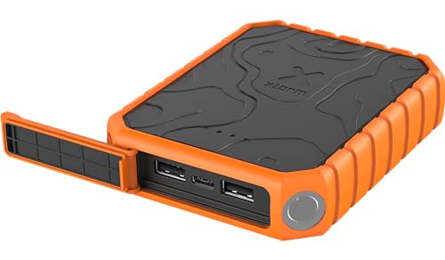 Xtorm XR201 Rugged Powerbank 10.000mAh, 18W, IP65 wasserdicht, Outdoor Powerbank, integrierte Taschenlampe, von Xtorm