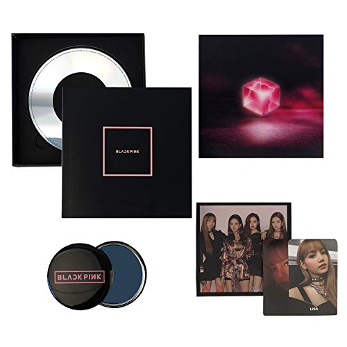Square Up [ BLACK Ver. ] - BLACKPINK 1st Mini Album CD + Photo Book + Lyrics Book + Postcard + Photocard + FREE GIFT / K-POP Sealed. von YG Entertainment