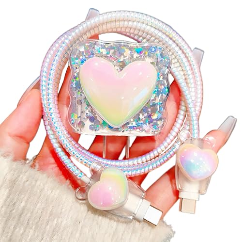 Niedlicher Ladekabelschutz für iPhone-Ladegerät, glitzernder Wellenrand mit 3D-Liebesherz-Design, 5-in-1 DIY weicher Kabelschutz, Datenkabelschoner für Damen und Mädchen, für iPad, 18 W/20 W Niedlicher Ladekabelschutz für iPhone-Ladegerät, glitzernder Wellenrand mit 3D-Liebesherz-Design, 5-in-1 DIY weicher Kabelschutz, Datenkabelschoner für Damen und Mädchen, für iPad, 18 W/20 W von Yivenbarity