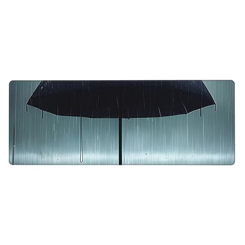 Schwarzer Regenschirm im Regen, große rutschfeste Tastaturmatte, Gaming-Mauspad, Schreibtischunterlage für Büro und Gaming (80 x 30 cm) von ZCHAOO