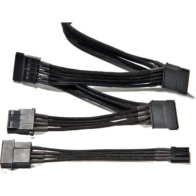 3x S-ATA + 1x HDD / FDD 70cm, Kabel von be quiet!