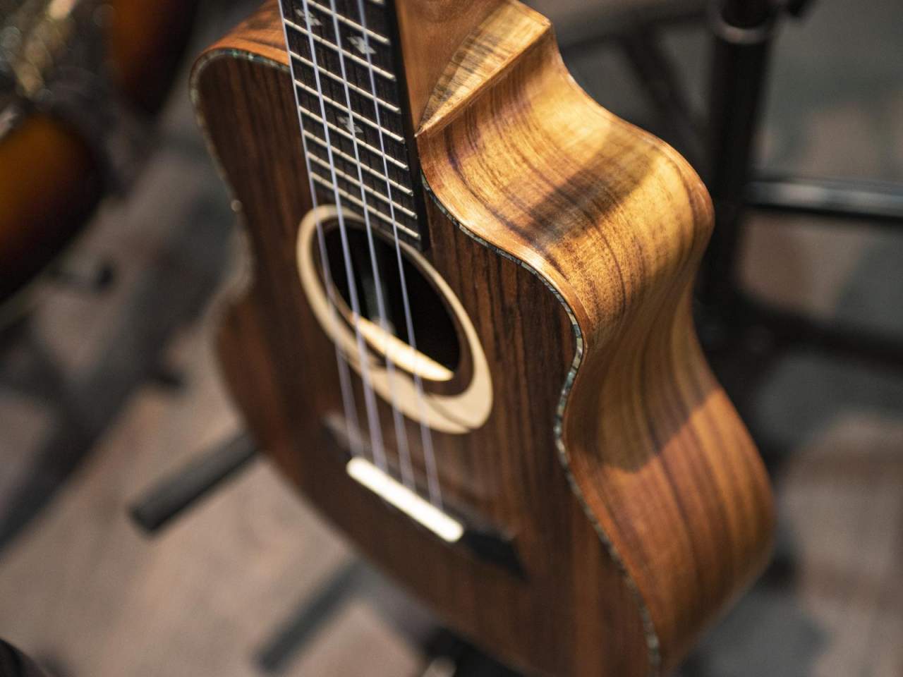 DIMAVERY UK-200 Tenor-Ukulele, Koa