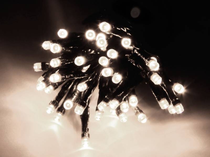 LED-Lichterkette, 720 LEDs, kaltweiß, 230V~, IP44, Innen/Außen von FREE & EASY, Self Import Agencies