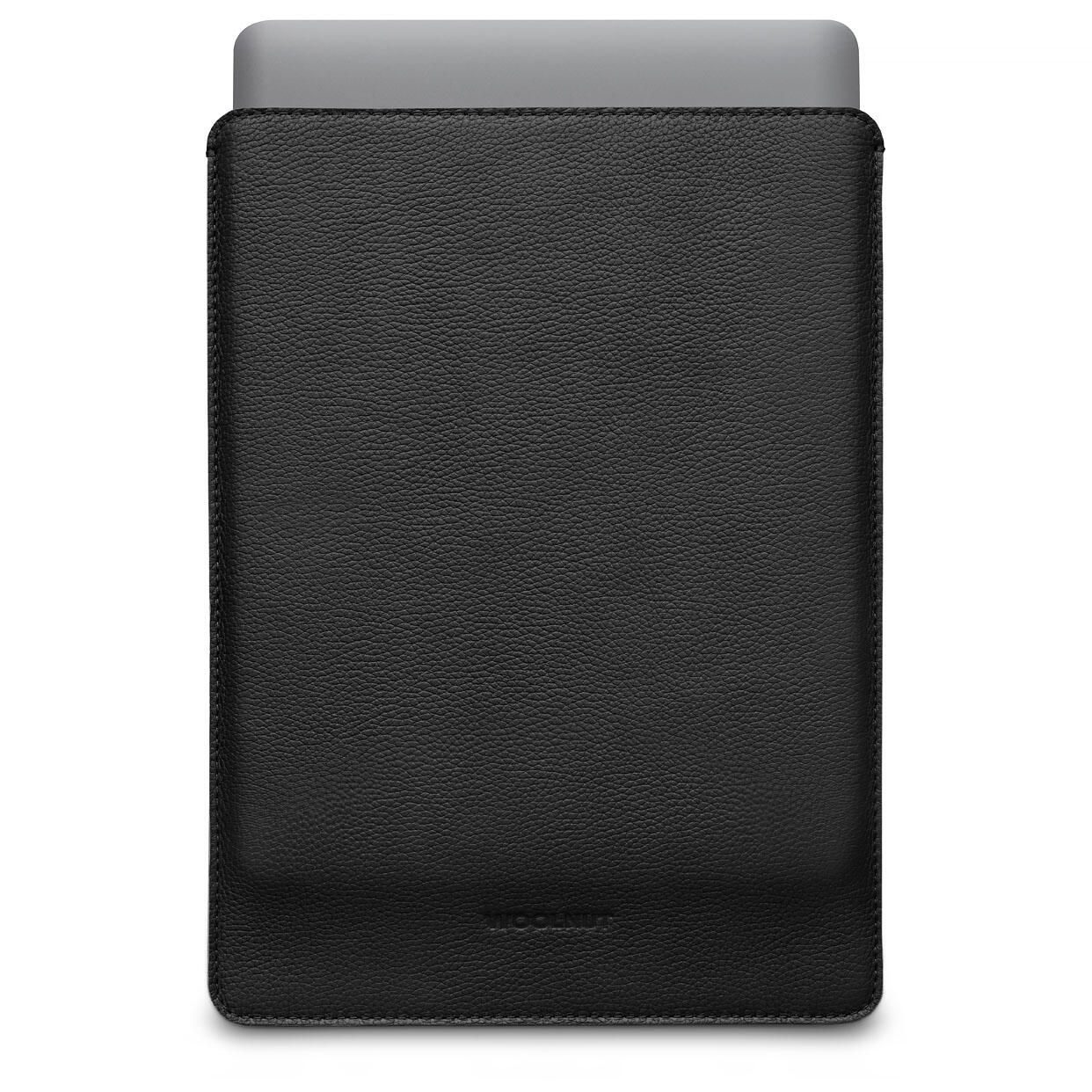 Woolnut Lederhülle für MacBook Pro 16", schwarz