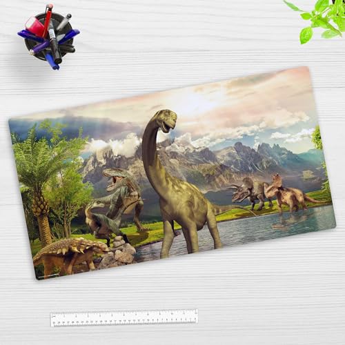 Schreibtischunterlage für Kinder und Erwachsene – “Dinosaurier Dino Welt“ – aus erstklassigem, strapazierfähigem Vinyl (Kunststoff -BPA frei) – 74 x 40 cm – Made in Germany von coveryourdesk www.cover-your-desk.de