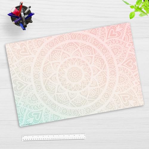 Schreibtischunterlage für Kinder und Erwachsene - Mandala rot-grün - aus premium Vinyl - in verschiedenen Größen - Made in Germany (60 x 40 cm) von coveryourdesk www.cover-your-desk.de