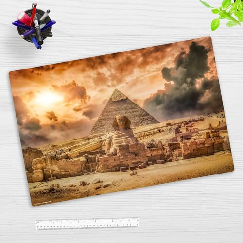 Schreibtischunterlage für Kinder und Erwachsene – Pyramiden Sphinx in Ägypten - 60 x 40 cm - aus hochwertigem Vinyl - Made in Germany Schreibtischunterlage für Kinder und Erwachsene – Pyramiden Sphinx in Ägypten - 60 x 40 cm - aus hochwertigem Vinyl - Made in Germany von coveryourdesk www.cover-your-desk.de