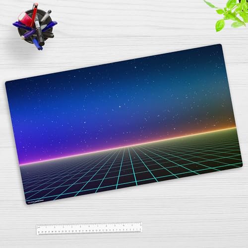 Schreibtischunterlage für Kinder und Erwachsene – “Retro Synthwave“ – aus erstklassigem Vinyl (Kunststoff) – 70 x 40 cm – Rutschfeste Schreibunterlage – Made in Germany von coveryourdesk www.cover-your-desk.de