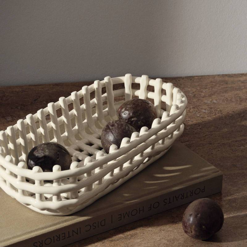 ferm LIVING Korb Ceramic, oval, weiß, Länge 30 cm, Keramik von ferm LIVING