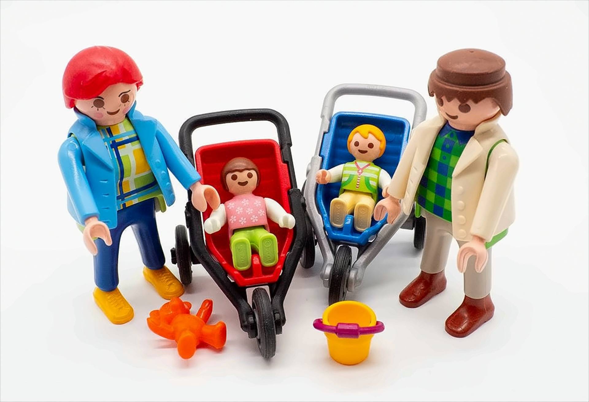 Playmobil Familien-Set von geobra Brandstätter Stiftung & Co. KG