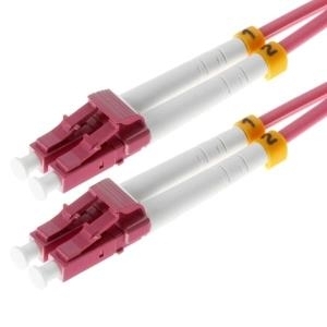 Helos - LWL Patchkabel - LC Duplex-Mode - LC Duplex-Mode - 20 m - 50/125 Mikrometer - OM4 - erikaviolett von helos