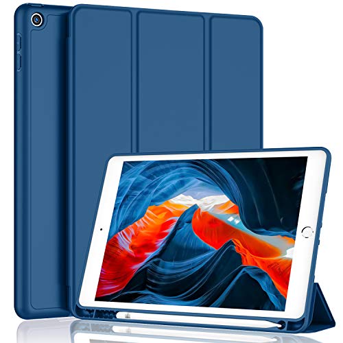 iMieet iPad 8th Generation Tablet Schutzhülle 2020 10.2 Zoll mit Stifthalter, iPad 7th Gen 2019 Hülle mit weicher Babyhaut Silikon Rückseite und Ganzkörperschutz, Auto Wake/Sleep Cover (Marineblau) von iMieet