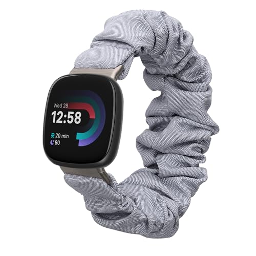 kwmobile Ersatz Armband kompatibel mit Fitbit Versa 4 / Sense 2 / Versa 3 / Sense - Smartwatch Scrunchie Haargummi Design Blaugrau - Innenmaße 14-19 cm von kwmobile