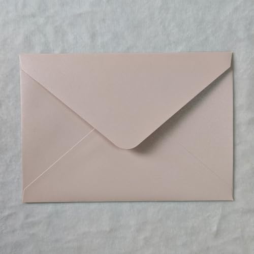 Pearl Blush Briefumschläge, A7, 13,6 x 19,6 cm, perfekt für Hochzeiten, Einladungskarten, Geburtstagseinladungen, Hellrosa, 25 Stück Pearl Blush Briefumschläge, A7, 13,6 x 19,6 cm, perfekt für Hochzeiten, Einladungskarten, Geburtstagseinladungen, Hellrosa, 25 Stück von lucky star
