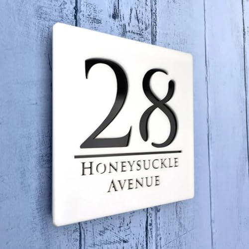 Personalisiertes Hausnummernschild aus Acryl, moderne Hausnummern, Plakette für draußen, lasergeschnitten, 3D, individueller Straßenname, dekorative Hausnummern (Weiß / Schwarz, 20 x 20 cm) von mxn