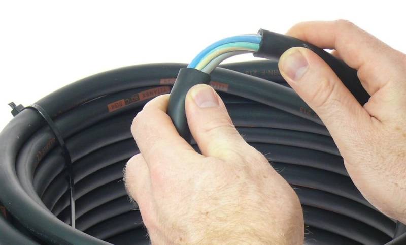 nexans Gummischlauchleitung TITANEX H07RN-F 1,5 -70mm² robust Meterware 3X1,5 Elektro-Kabel, 3x1.5m² von nexans