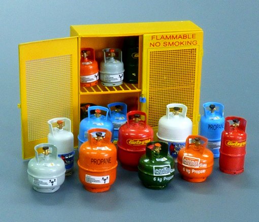 Gas bottles von plusmodel