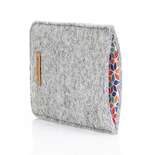 smukbird - Handytasche für iPhone 12 Pro Max mit Case | aus echtem Filz + Baumwolle | hellgrau | Design: Colorful smukbird - Handytasche für iPhone 12 Pro Max mit Case | aus echtem Filz + Baumwolle | hellgrau | Design: Colorful von smukbird