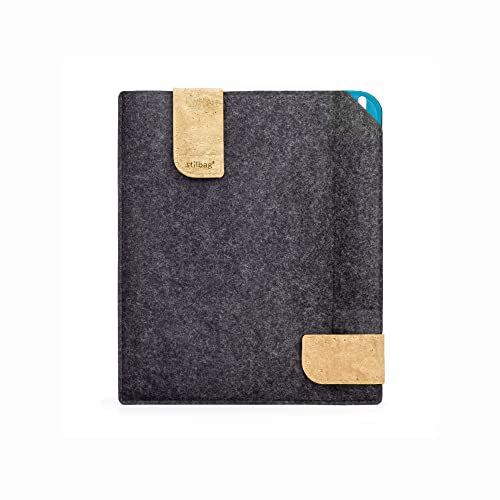 Stilbag Filztasche für Amazon Kindle Scribe (2022) | Etui Case aus Merino Wollfilz und Kork mit Pencil Fach | Modell KUNO e-Ink Tablet Schutz-Tasche Made in Germany (Anthrazit - Azur) von stilbag