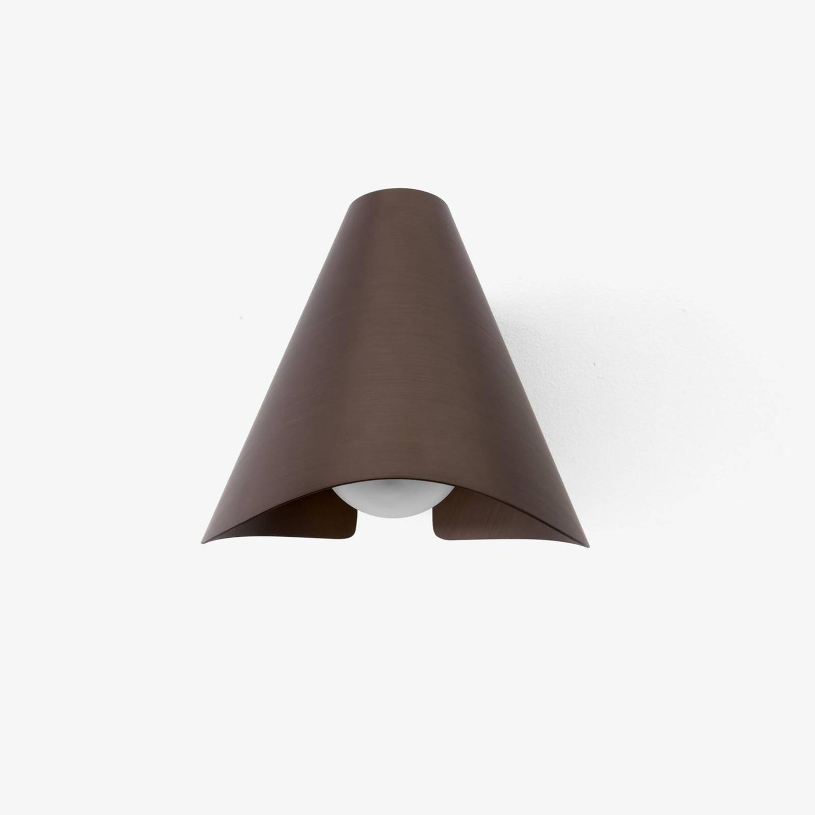 &TRADITION Wandleuchte Bonnet SC103, bronze, Aluminium, G9 &TRADITION Wandleuchte Bonnet SC103, bronze, Aluminium, G9 von &Tradition