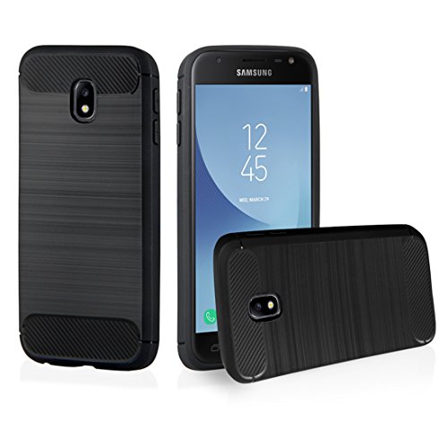wortek Hülle, kompatibel mit Samsung Galaxy J3 2017, Hülle Brushed Carbondesign Schutzhülle Carbonstyle TPU Silikon Kamera-Schutz elastisches Case Bumper gebürstet und matt Schwarz Handyhülle von wortek