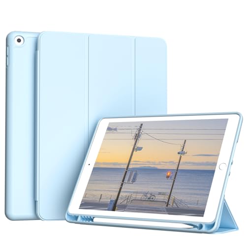 ZOYU Hülle für iPad 9. / 8. / 7. Generation 10,2 Zoll 2021/2020/2019 mit Stifthalter, Auto Schlafen/Wachen, Ultradünne Schutzhülle aus TPU mit Standfunktion für iPad 9/8/7, Hellblau von ZOYU